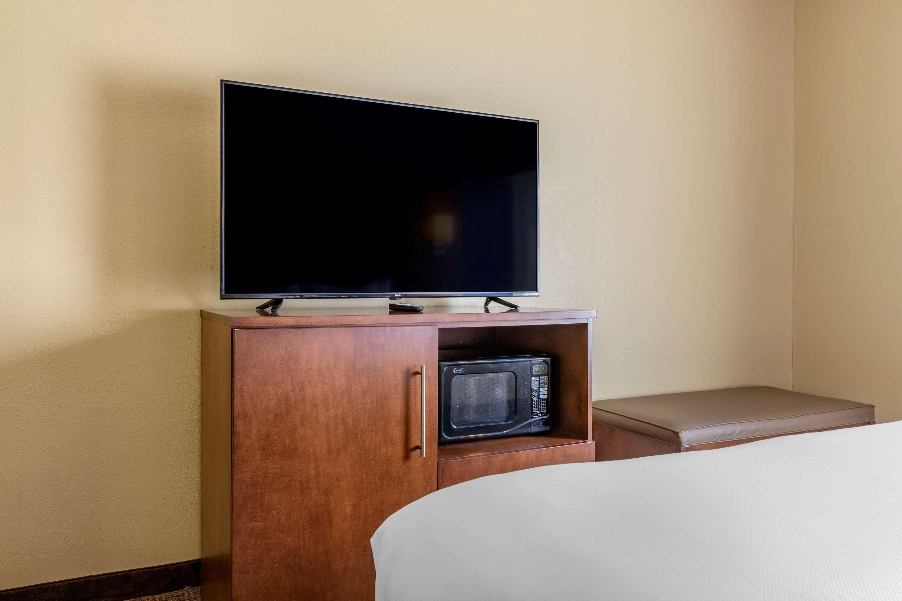 Comfort Inn & Suites Statesboro - University Area Zewnętrze zdjęcie